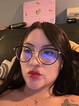 Snapshot of ValentinaOrtiz3 chatting on 6, 6, 2026 ValentinaOrtiz3 online show from 6, 6, 2026