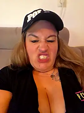 justtess online show from 9, 2, 2026