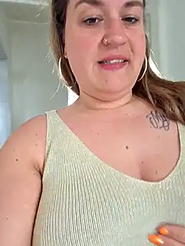 Snapshot of justtess chatting on 14, 4, 2026 justtess online show from 14, 4, 2026