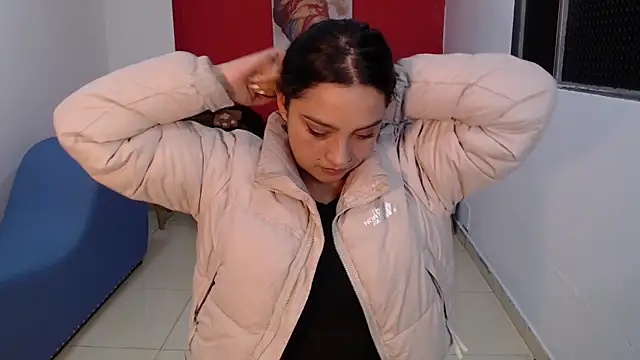 Snapshot of sweet_ahinara chatting on 20, 10, 2025 sweet ahinara online show from 20, 10, 2025