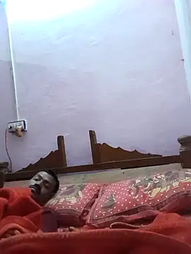 Hot couple493 online show from 15, 2, 2025