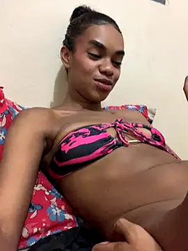 Snapshot of Mirellysbs1 chatting on 8, 10, 2025 Mirellysbs1 online show from 8, 10, 2025