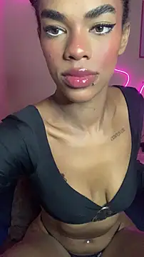 Snapshot of Mirellysbs1 chatting on 18, 12, 2025 Mirellysbs1 online show from 18, 12, 2025