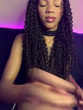 Snapshot of Mirellysbs1 chatting on 18, 3, 2026 Mirellysbs1 online show from 18, 3, 2026