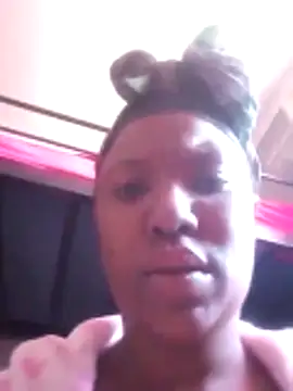 Coco Nile online show from 7, 5, 2026