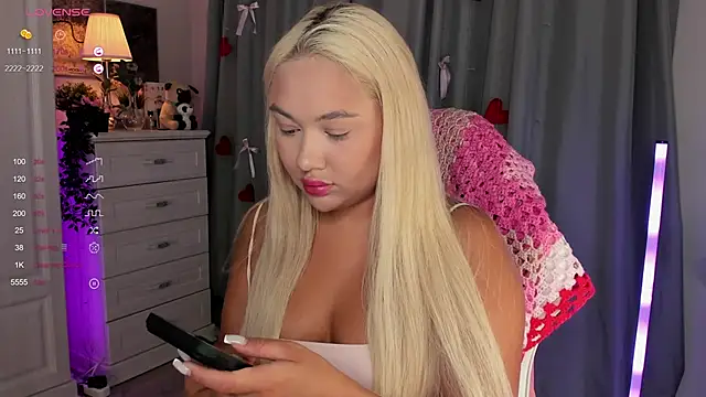  Loneve   online show from 28, 3, 2026