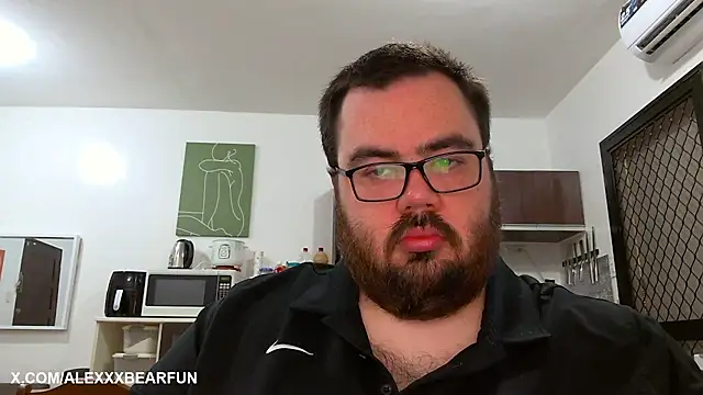 Snapshot of alexxxbear chatting on 22, 2, 2025 alexxxbear online show from 22, 2, 2025