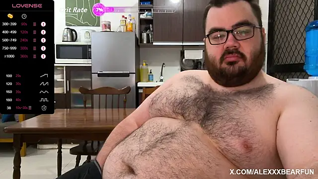 Snapshot of alexxxbear chatting on 18, 9, 2025 alexxxbear online show from 18, 9, 2025