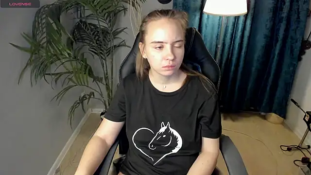 Lika 0ne online show from 19, 11, 2025