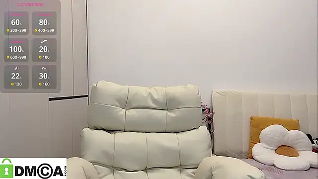 Snapshot of yunyun121 chatting on 1, 12, 2025 yunyun121 online show from 1, 12, 2025