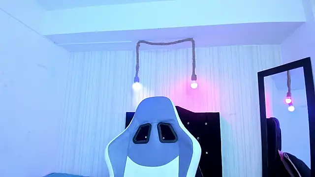 nicky angel1 online show from 27, 10, 2025