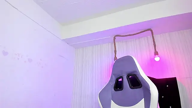 nicky angel1 online show from 29, 10, 2025