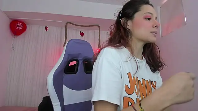 nicky angel1 online show from 17, 2, 2026