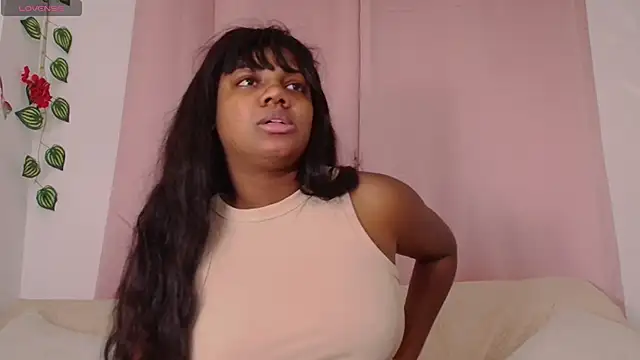 Daphnewalker   online show from 19, 4, 2026