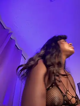 Daphnewalker   online show from 16, 5, 2026