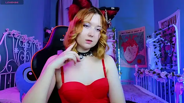 Snapshot of MizukiNoYoru chatting on 25, 2, 2025 MizukiNoYoru online show from 25, 2, 2025