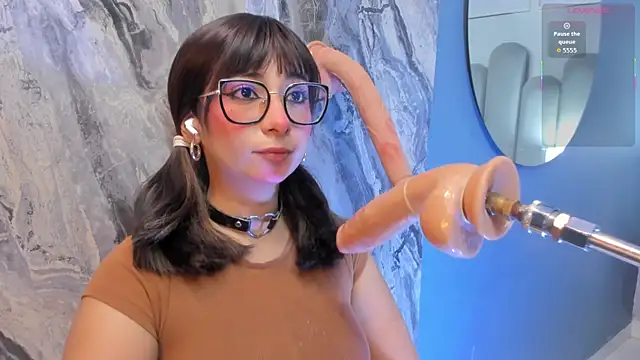 Snapshot of linda_sofi__ chatting on 22, 5, 2026 linda sofi online show from 22, 5, 2026