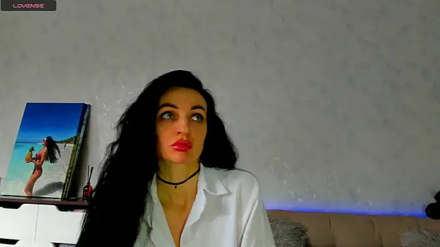 Snapshot of Tina_Mart chatting on 21, 4, 2026 Tina Mart online show from 21, 4, 2026