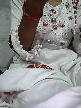 lovely----bhabhi online show from 4, 12, 2025