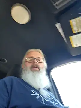 Snapshot of HardSteele97 chatting on 9, 4, 2026 HardSteele97 online show from 9, 4, 2026