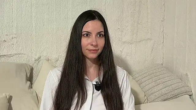 Snapshot of SandraSchon chatting on 23, 4, 2026 SandraSchon online show from 23, 4, 2026