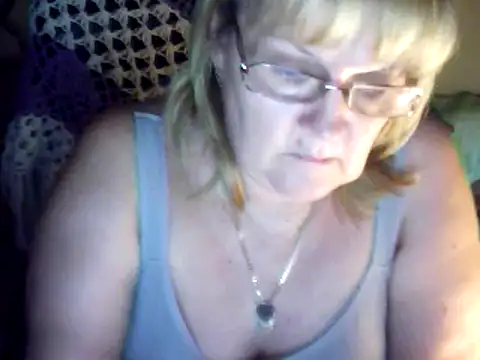 Snapshot of Violet5364 chatting on 13, 3, 2025 Violet5364 online show from 13, 3, 2025