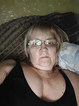 Snapshot of Violet5364 chatting on 27, 3, 2026 Violet5364 online show from 27, 3, 2026