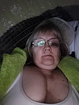 Snapshot of Violet5364 chatting on 30, 4, 2026 Violet5364 online show from 30, 4, 2026