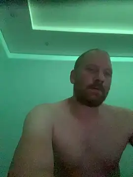 Krzysiekg123 online show from 20, 10, 2025