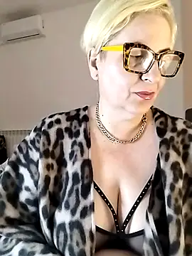 Pumabionda online show from 6, 3, 2026