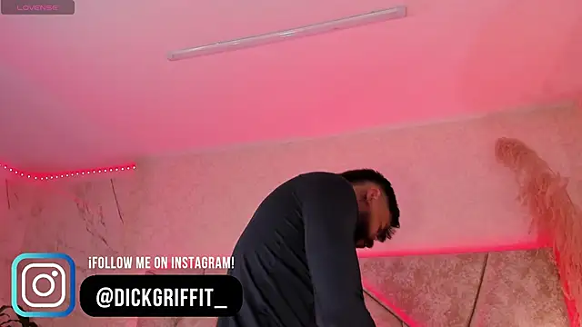 Snapshot of DickGriffith_ chatting on 20, 2, 2025 DickGriffith online show from 20, 2, 2025