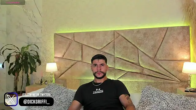 Snapshot of DickGriffith_ chatting on 22, 3, 2025 DickGriffith online show from 22, 3, 2025