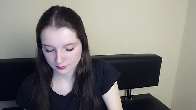  AnissaQuinn  online show from 11, 2, 2025