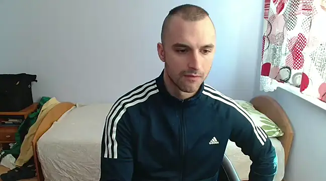 Snapshot of OskarBreno chatting on 11, 2, 2025 OskarBreno online show from 11, 2, 2025