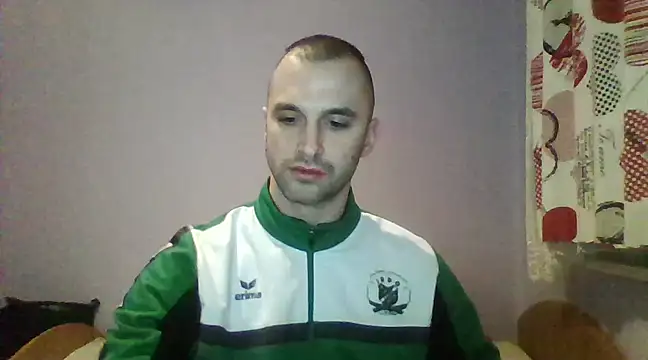 Snapshot of OskarBreno chatting on 11, 2, 2025 OskarBreno online show from 11, 2, 2025