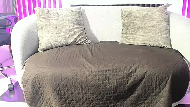 Snapshot of RyanGreys chatting on 27, 9, 2025 RyanGreys online show from 27, 9, 2025