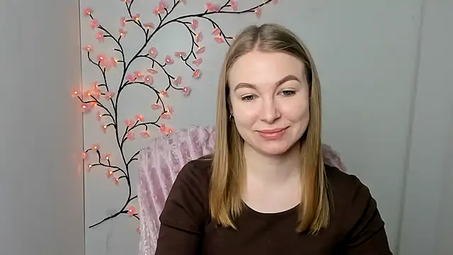 Dana flowers online show from 4, 3, 2026