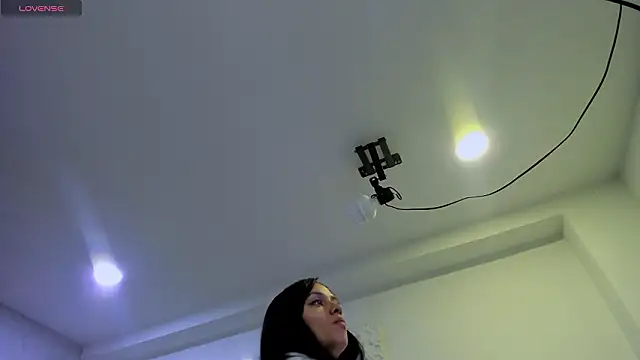 Snapshot of EmiliaRose_ chatting on 11, 2, 2026 EmiliaRose online show from 11, 2, 2026