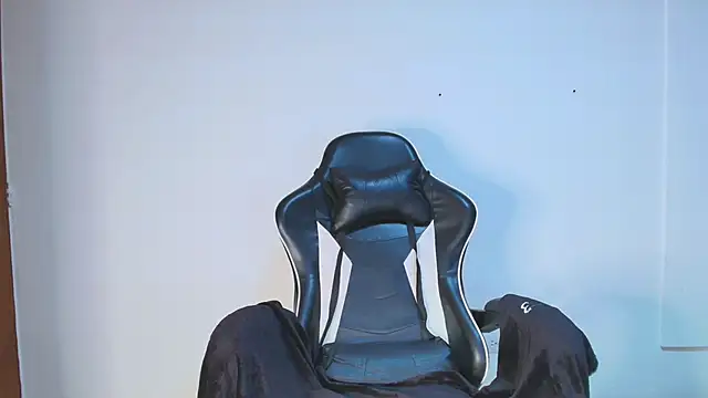 natasha steele online show from 4, 11, 2025