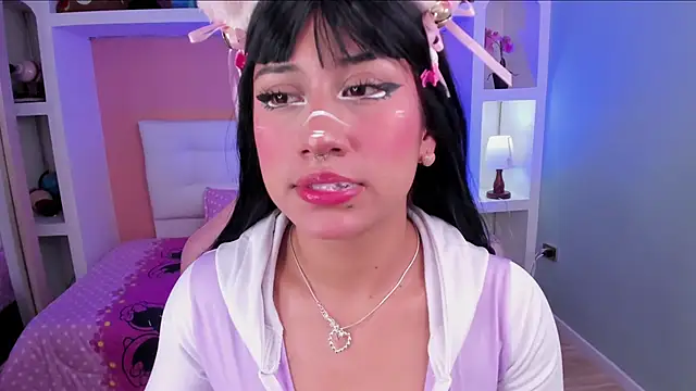 Snapshot of miss___megan chatting on 23, 12, 2025 miss megan online show from 23, 12, 2025