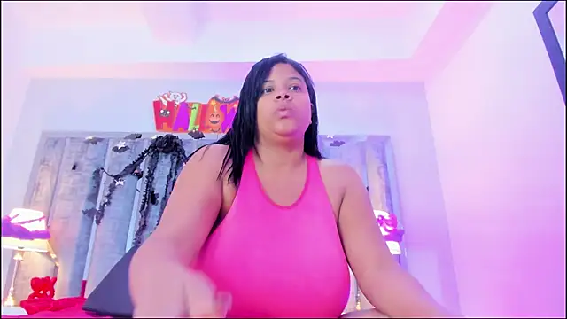 Ciara Benet online show from 25, 10, 2025