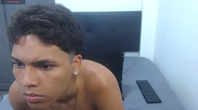 David Gil19 online show from 26, 2, 2025