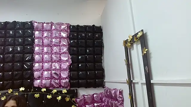 poisondost hot online show from 24, 9, 2025