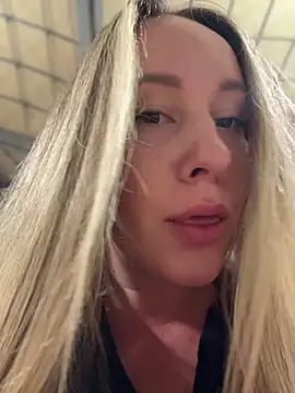 Mona Plus online show from 10, 3, 2026