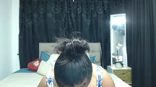 Snapshot of rebeka_kenye chatting on 17, 2, 2025 rebeka kenye online show from 17, 2, 2025