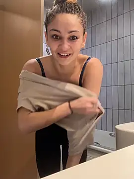 skyemorgan01 online show from 23, 11, 2025