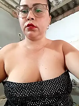 promiscuous-indecent-momm online show from 1, 3, 2026