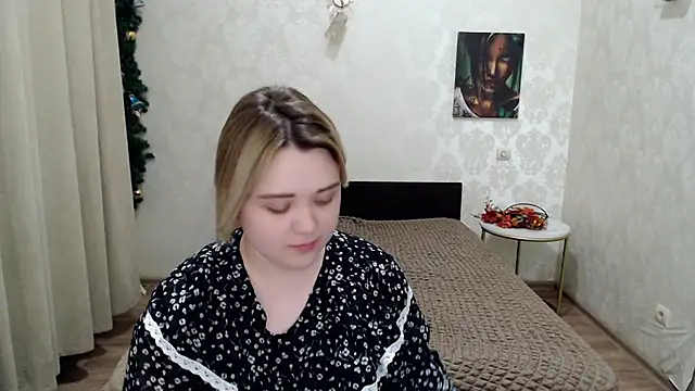 Snapshot of Finna_39 chatting on 4, 3, 2025 Finna 39 online show from 4, 3, 2025