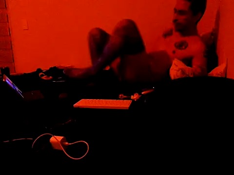 Snapshot of Iscariot19 chatting on 21, 4, 2026 Iscariot19 online show from 21, 4, 2026