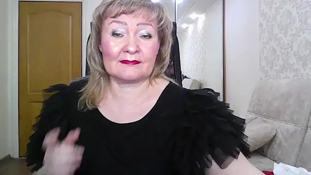 Snapshot of Victoria_secrets_ chatting on 2, 3, 2026 Victoria secrets online show from 2, 3, 2026